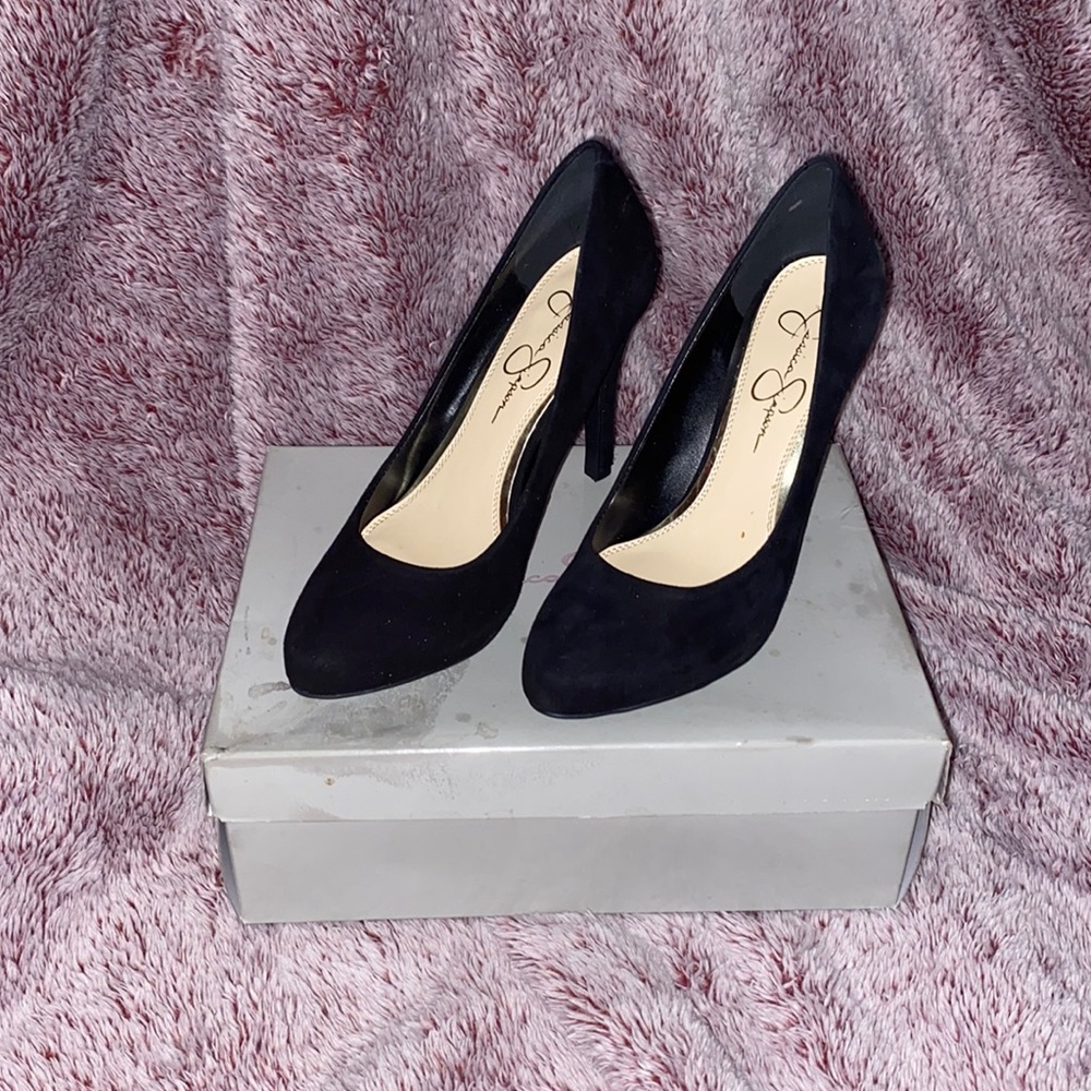Jessica Simpson Black Suede Pumps